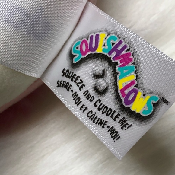 SQUISHMALLOWS Pandora Pegasus Keyring Clip Plush Small - Picture 8 of 9